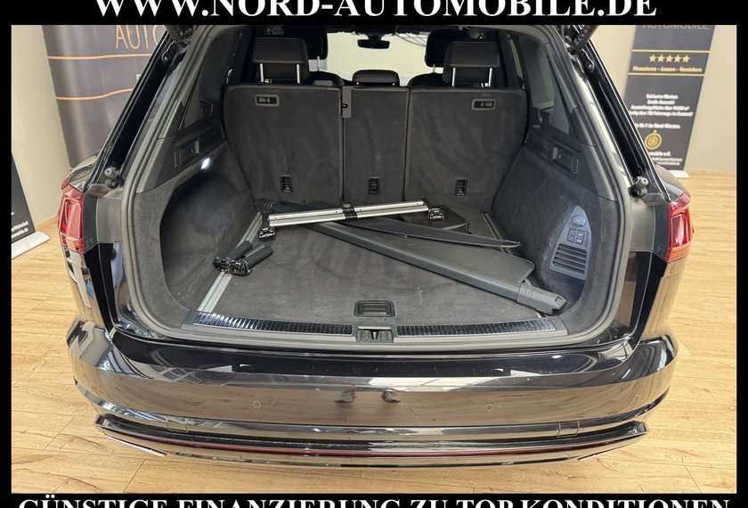 Volkswagen Touareg Touareg R-Line Black 4MOT 3.0 TSI 22/Luft/StHz R