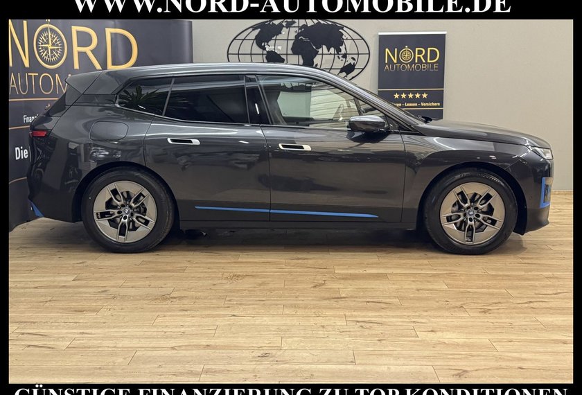 BMW iX iX 40 xDrive *AHK*PANO*360KAM*HARMAN*UPE:94*