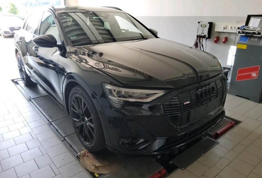 Audi e-tron e-tron S-Line QU. Optik schwarz Teilleder/Matrix