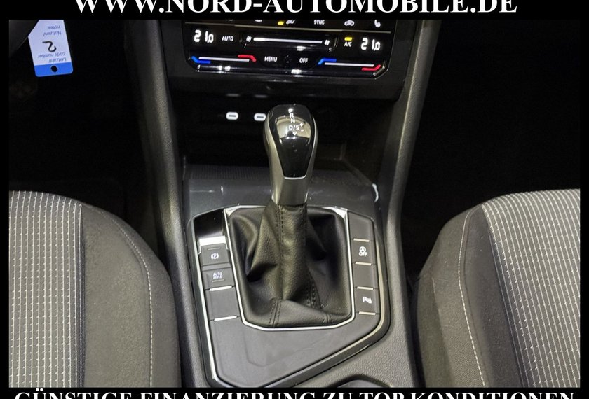 Volkswagen Tiguan Tiguan 2.0 TDI DSG Navi/LED/ACC/SHZ/17