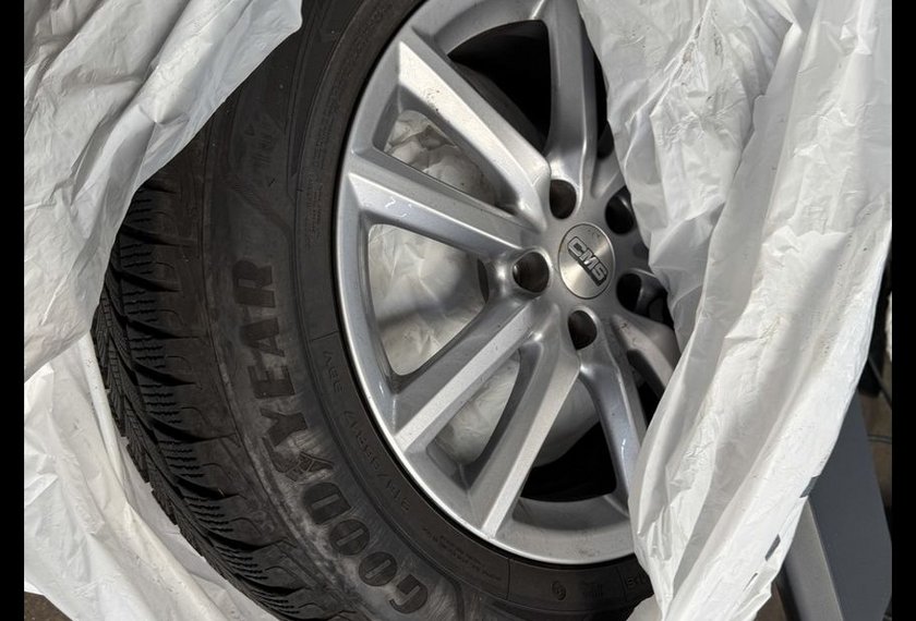 Skoda Kodiaq Kodiaq SPORTLINE DSG *7-SITZ*PANO*AHK*DCC*UPE:62