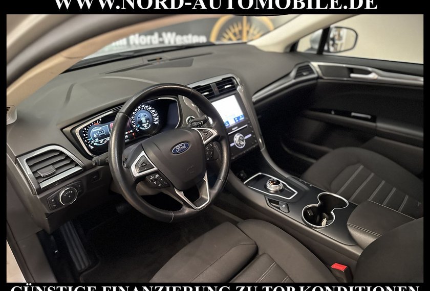 Ford Mondeo Mondeo Turnier Titanium *190PS*AHK*STHZ*LED*