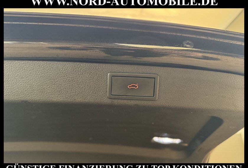 Skoda Superb Superb Combi 2.0 TDI Style DSG Kamera/Navi/LED