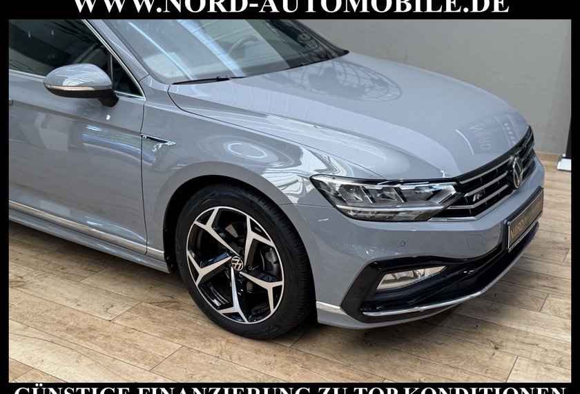 Volkswagen Passat Variant Passat Variant R-Line 2.0 TDI DSG Leder/18/Dig.C