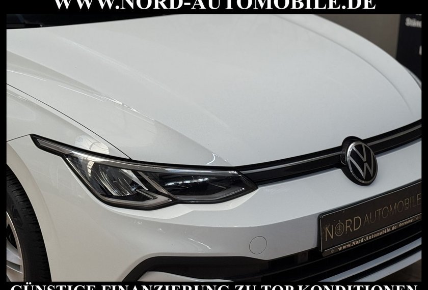 Volkswagen Golf Golf Variant Life 1.0 eTSI DSG Kamera/Navi/LED
