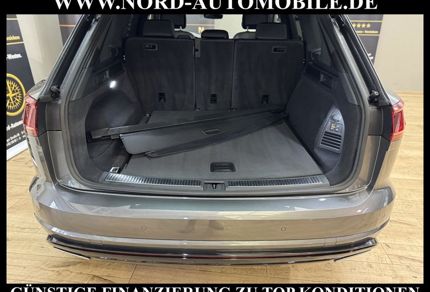 Volkswagen Touareg Touareg R-Line Black Style 4MOT 3.0 TDI Luft/21/