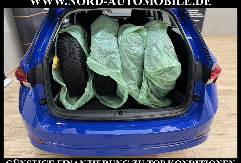 Skoda Octavia Octavia Combi Ambition 2.0 TDI LED/PDC/16''