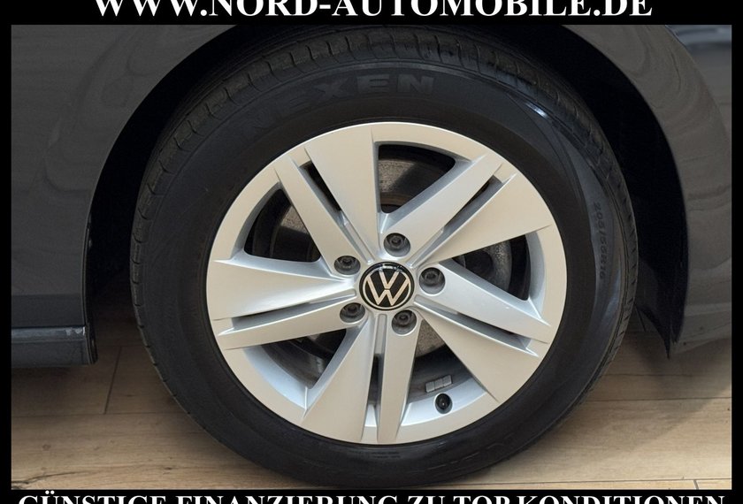 Volkswagen Golf Golf Life 1.0 eTSI DSG Navigation/LED/PDC