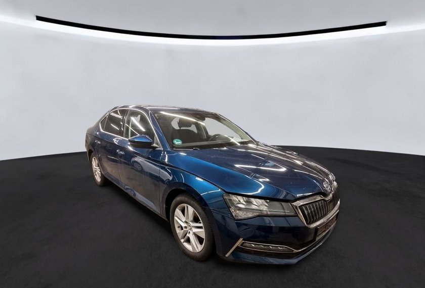 Skoda Superb Superb iV Limousine Ambition 1.4 TSI DSG Virt.Co