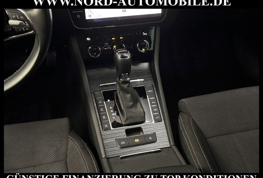 Skoda Superb Superb iV Combi Style 1.4 TSI DSG AHK/AreaView/