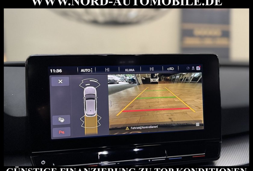 Seat Leon Leon 2.0 TDI Style DSG Kamera/ACC/Navi/LED