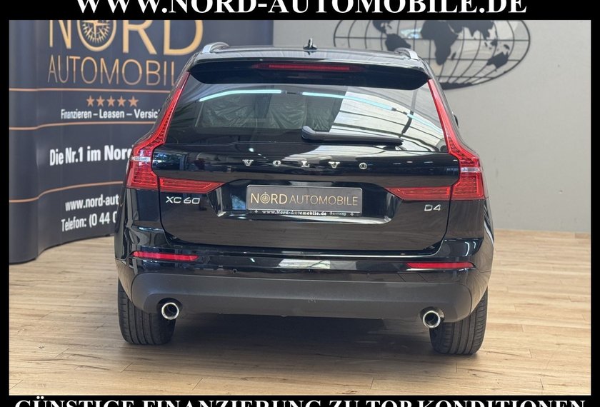 Volvo XC60 XC60 D4 Momentum *ACC*LEDER*KAM*LED*BLIS*19ZOLL*