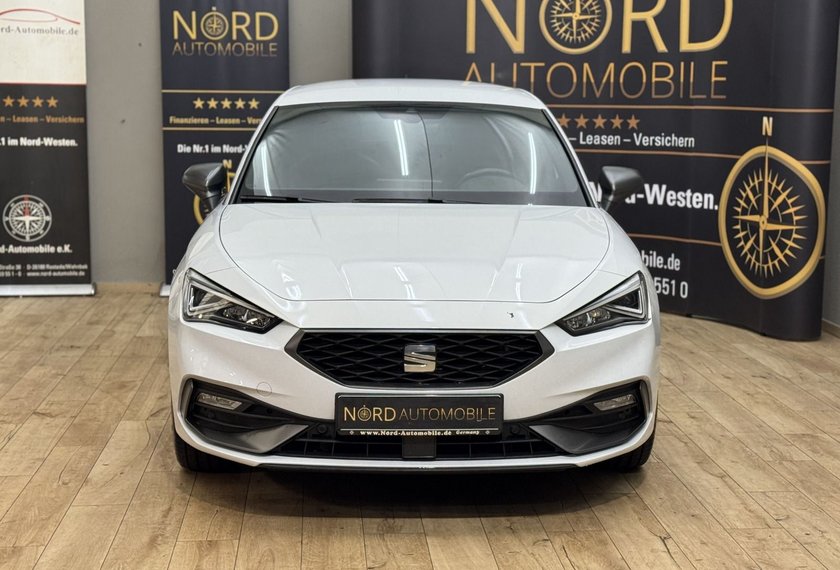 Seat Leon Leon 1.4 TSI e-HYBRID DSG Kamera/Navi/LED/18/ FR