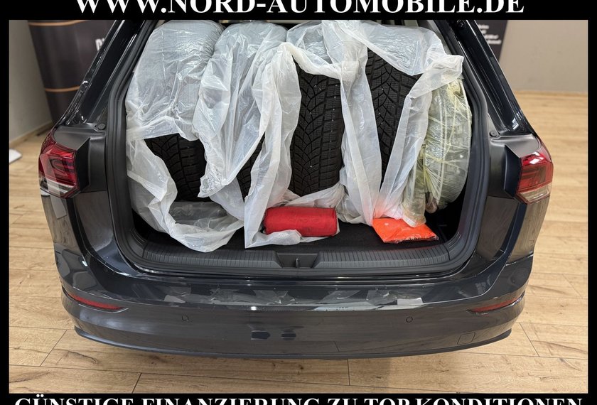 Volkswagen Golf Golf Variant Life 1.0 eTSI DSG Kamera/Navi/LED