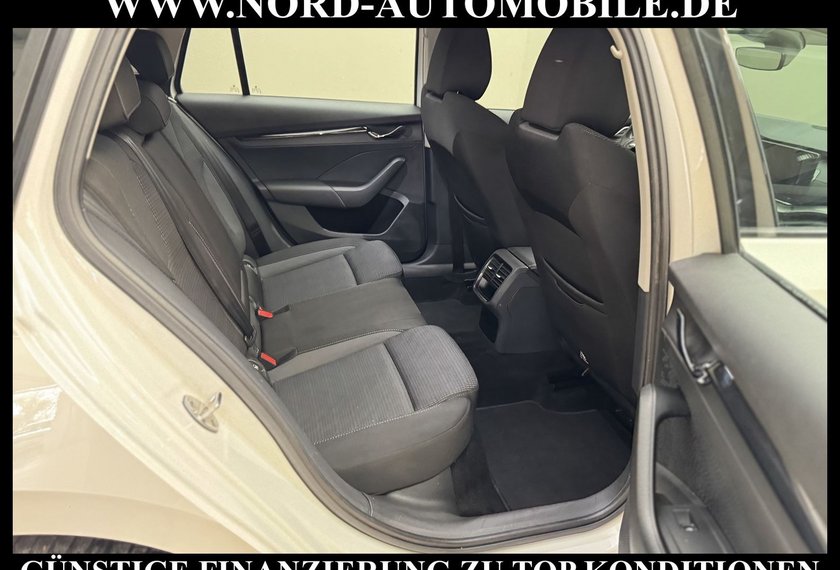 Skoda Octavia Octavia Combi Ambition 2.0 TDI DSG Virt.Cockpit