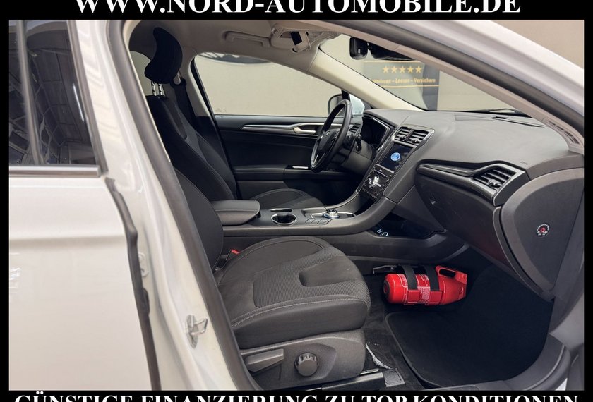 Ford Mondeo Mondeo Turnier 2.0 EB Titanium AHK*ACC*LED*4xSHZ