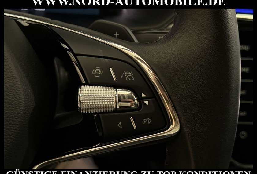 Skoda Superb Superb Combi Style 2.0 TDI DSG AHK/Kamera/Navi