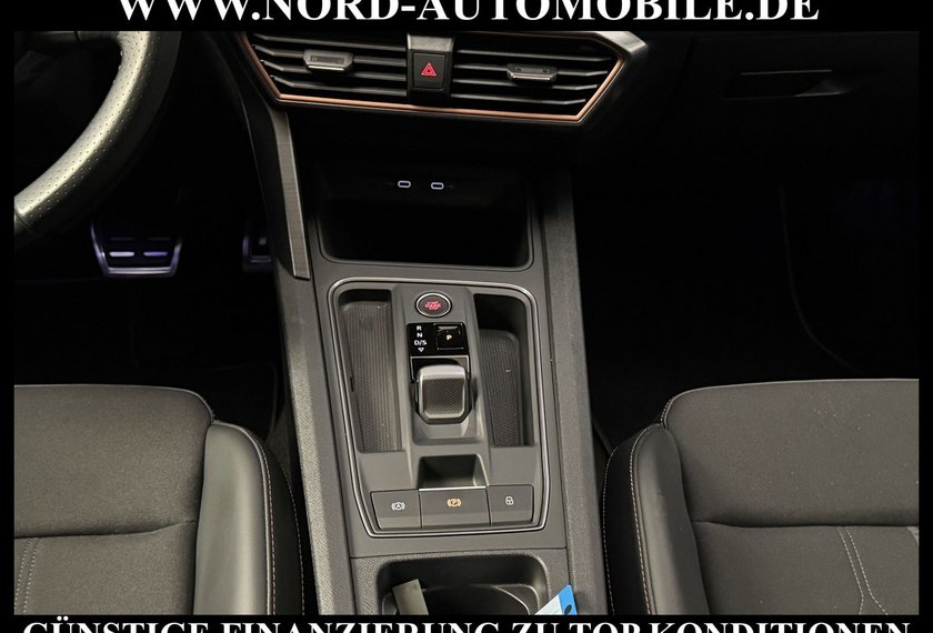 Cupra Leon Leon VZ 1.4 TSI e-HYBRID DSG Kamera/Pano/19/Navi
