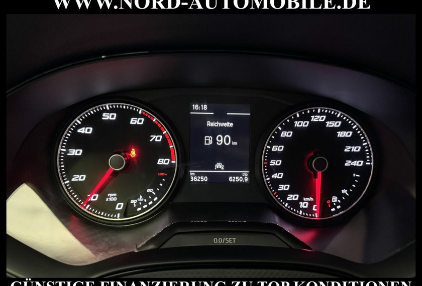 Seat Arona Arona Reference 1.0 TSI Klima/LED/Spurhalte/16