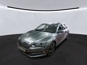 Skoda Superb Superb iV Limousine Style 1.4 TSI DSG Side&amp;Lane