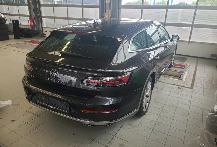 Volkswagen Arteon Arteon Shooting Brake 2.0 TSI Elegance AHK