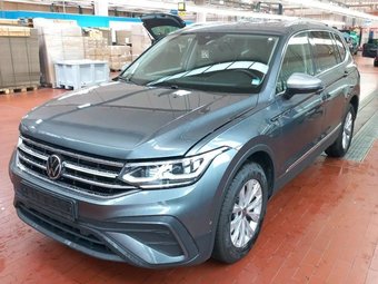 Volkswagen Tiguan Allspace Tiguan Allspace 2.0 TDI Life DSG AHK/Kamera/18