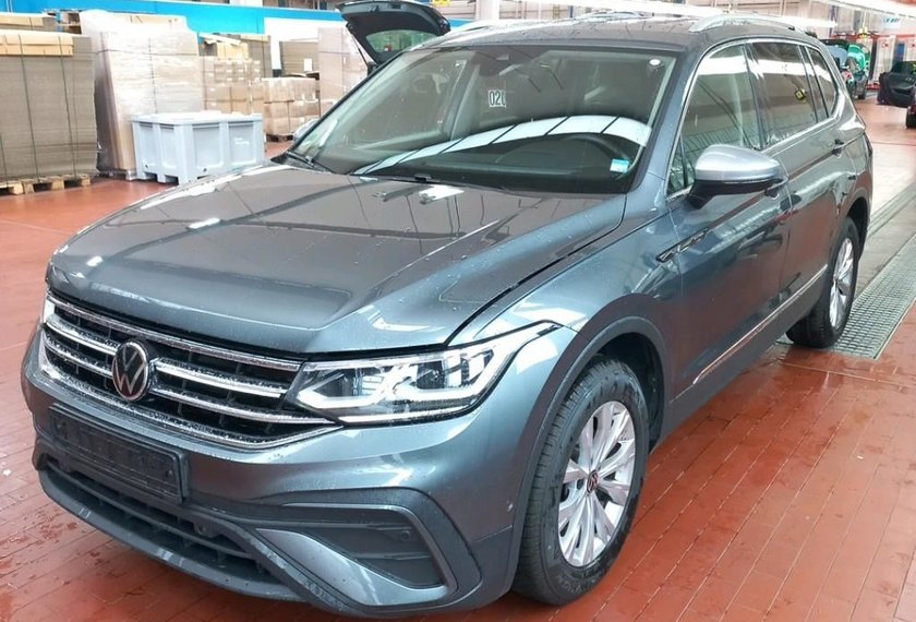 Volkswagen Tiguan Allspace Tiguan Allspace 2.0 TDI Life DSG AHK/Kamera/18