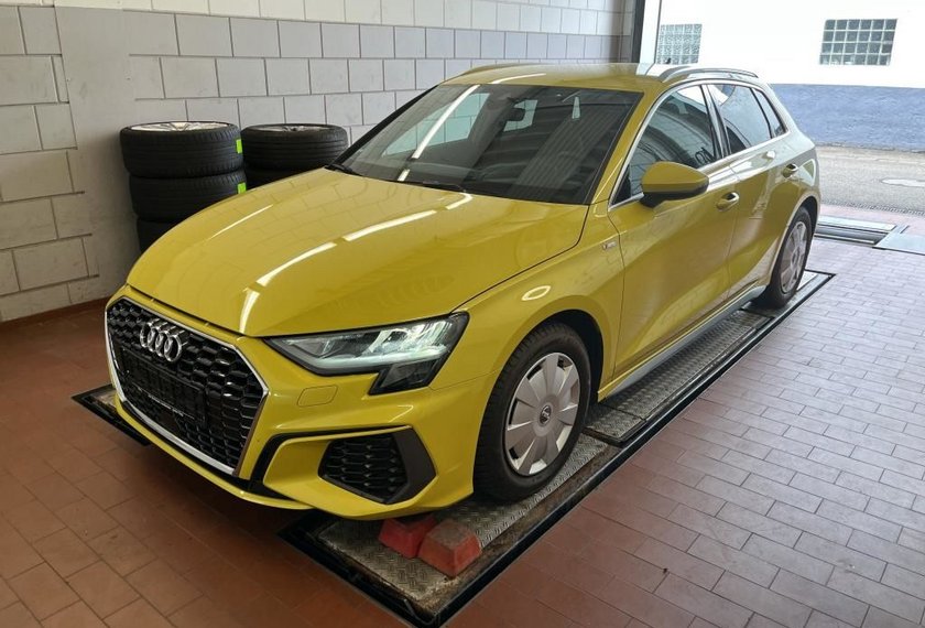 Audi A3 A3 Sportback S-Line 30 TDI AHK/18/Virt.Cockpit