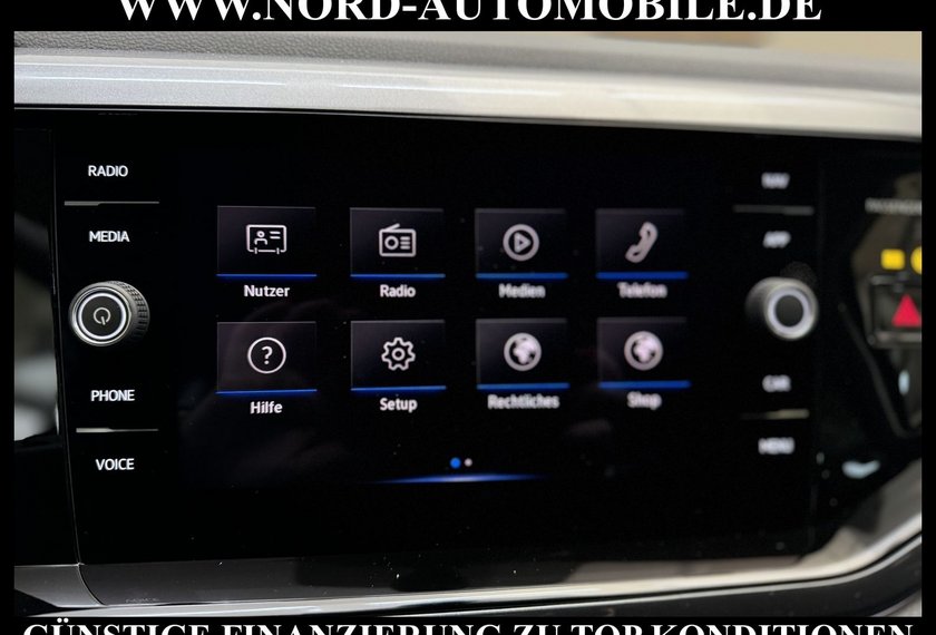 Volkswagen Polo Polo 1.0 TSI DSG R-Line Navi*LED*ACC*17&apos;&apos;