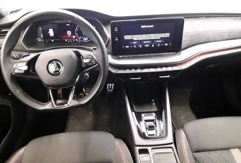 Skoda Octavia Octavia RS iV Combi 1.4 TSI DSG HeadUp/18/Kamera