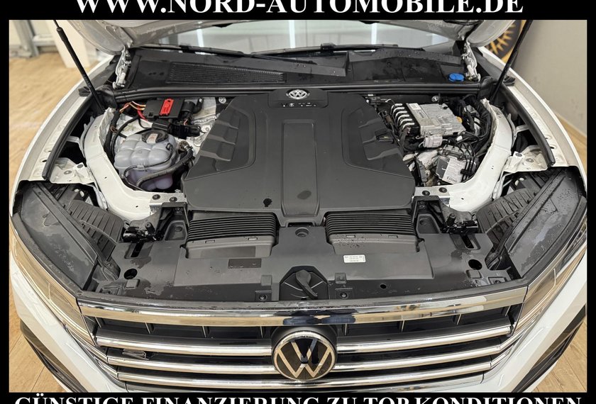 Volkswagen Touareg Touareg 3.0 TDI R-Line 4MOT AHK/Kamera/20/MJ2023