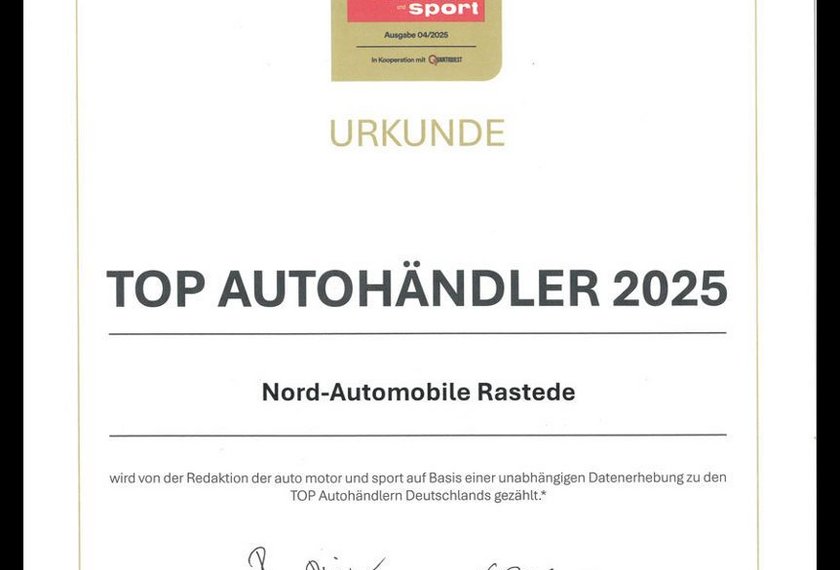 Mercedes-Benz C 220 C 220 d T AMG *Distro*AHK*Pano*Leder*Night*Easy*