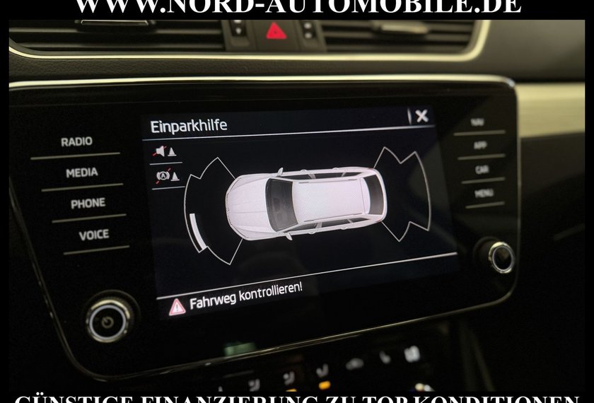 Skoda Superb Superb Combi Ambition 1.5 TSI DSG Navi/LED/Virt.
