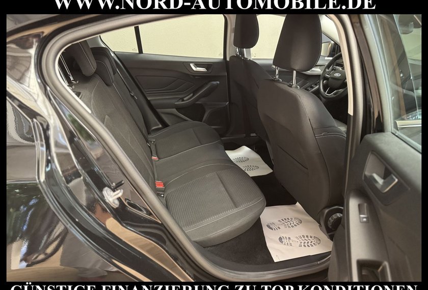 Ford Focus Focus Lim. 1.0 EcoBoost Titanium NAVI/Kamera/LED