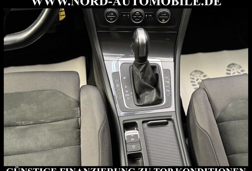 Volkswagen Golf Golf Variant R-Line 2.0 TDI DSG Kamera/Navi/