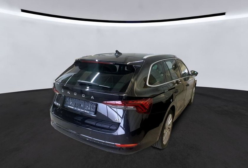 Skoda Octavia Octavia iV Combi Style 1.4 TSI DSG Head-Up/Navi/