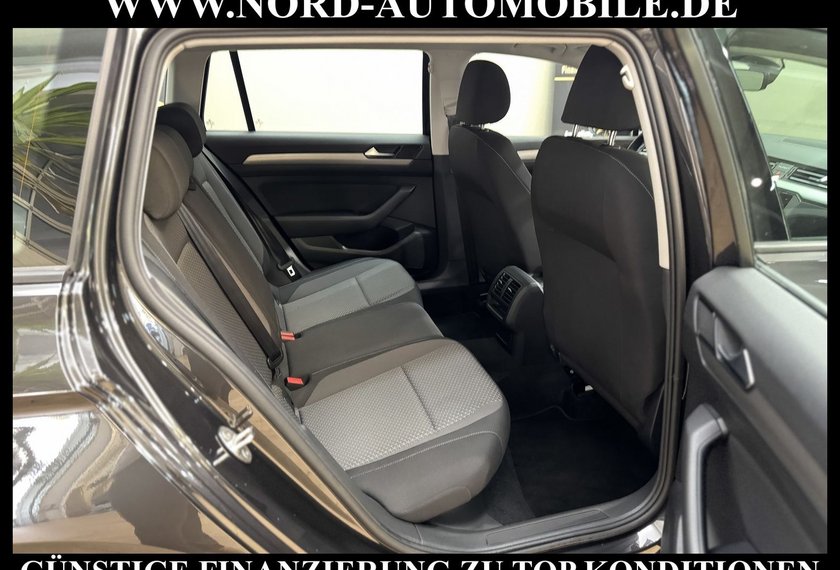 Volkswagen Passat Variant Passat Variant Conceptline 2.0 TDI DSG Kamera