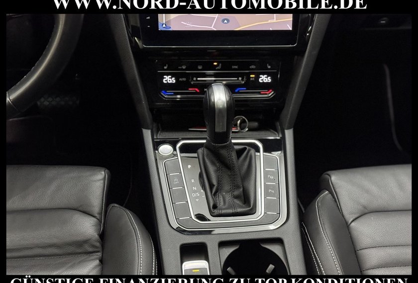 Volkswagen Passat Variant Passat Variant R-Line 2.0 TDI DSG Leder/Dig.Cock