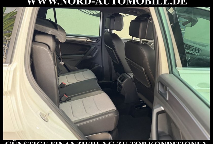 Volkswagen Tiguan Tiguan R-Line 4MOT 2.0 TSI DSG Dig.Cockpit/Navi/