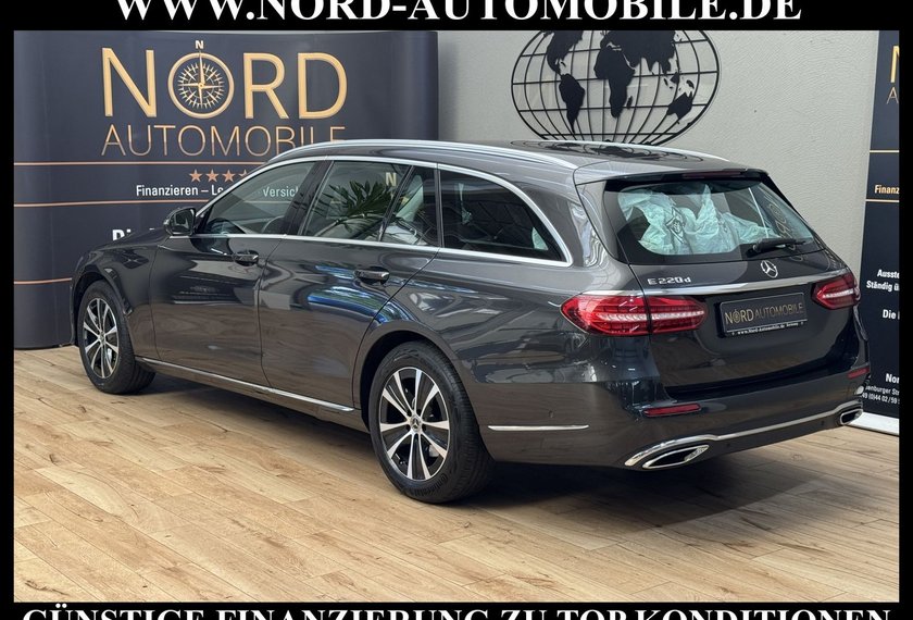 Mercedes-Benz E 220 E 220 d T Exclusive *Distro+*Wide*AHK*Memo*360°*