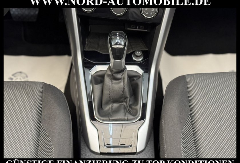 Volkswagen T-Roc T-Roc Cabriolet 1.5 TSI DSG Style Kamera/Dig.Coc