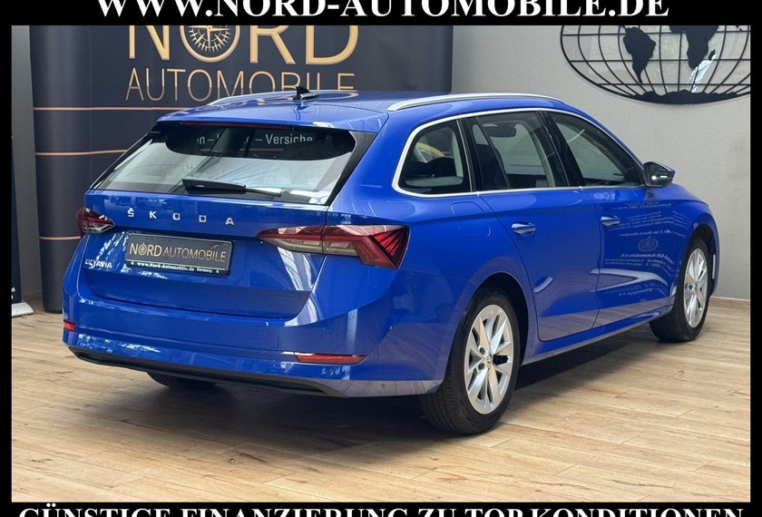 Skoda Octavia Octavia Combi Style 2.0 TDI DSG AHK/HeadUp/17