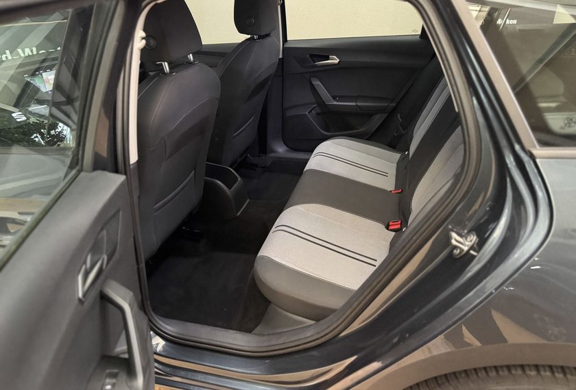 Seat Leon Leon SP Style 2.0 TDI DSG Navi/LED/PDC/SHZ