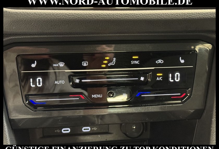 Volkswagen Tiguan Tiguan 2.0 TDI R-Line DSG 4MOT Dig.Cockpit/AHK/