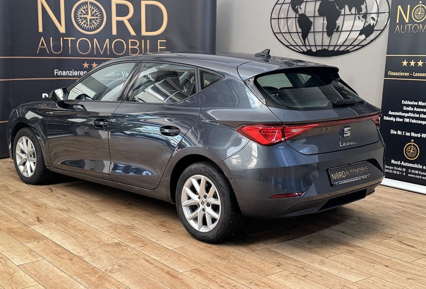Seat Leon Leon Style 2.0 TDI DSG Kamera/Navi/Virt.Cockpit