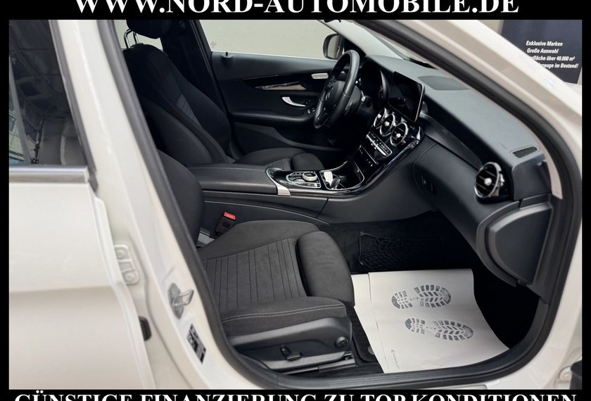 Mercedes-Benz C 300 C 300 T d 4Matic Avantgarde *AHK*LED*18ZOLL*NAVI