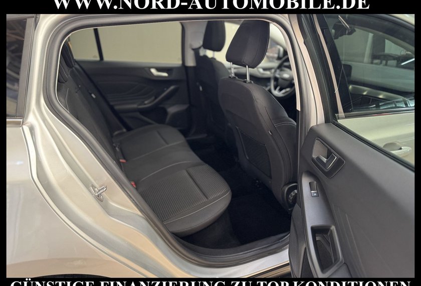 Ford Focus Focus Turnier 2.0 EcoBlue TItanium *AHK*PANO*ACC