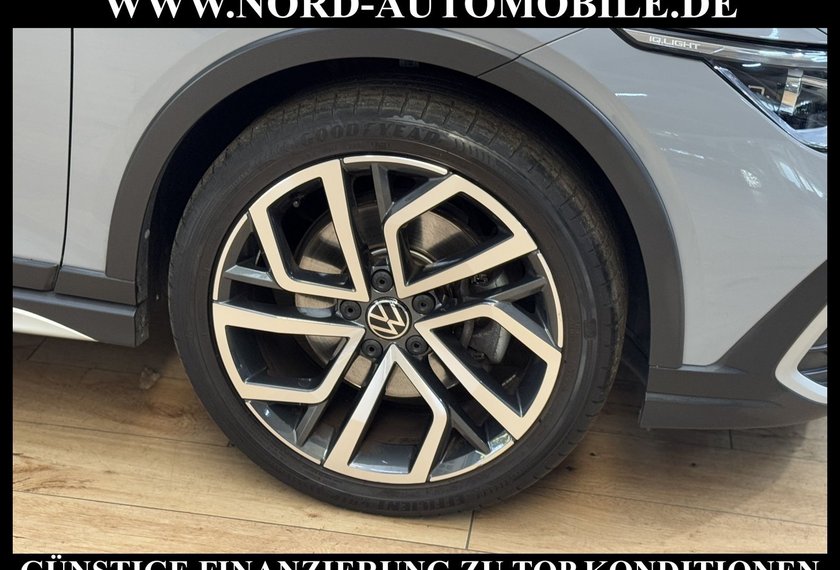 Volkswagen Golf Golf Alltrack Variant 4MOT 2.0 TDI DSG Pano/StHz