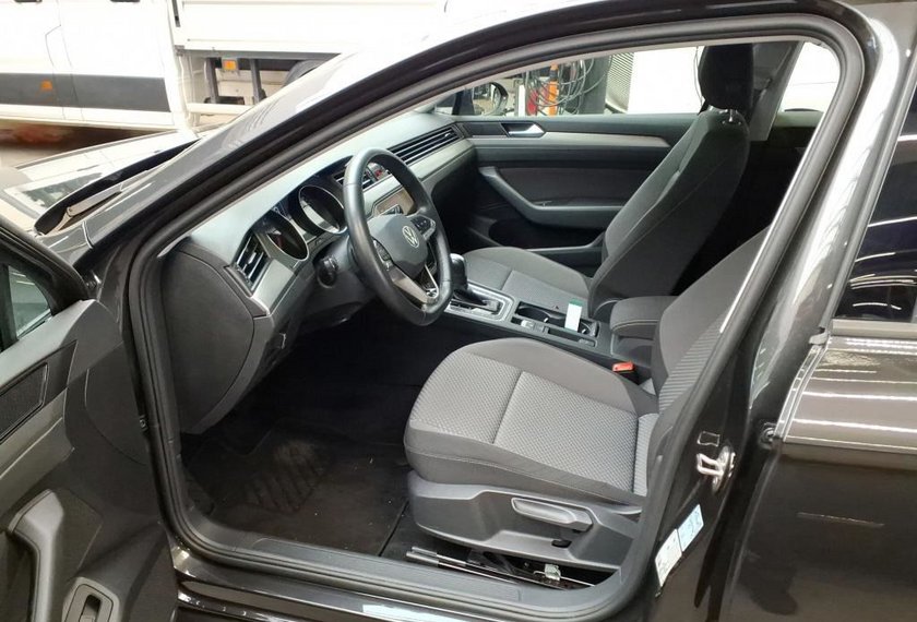 Volkswagen Passat Variant Passat Variant Conceptline 2.0 TDI DSG Kamera