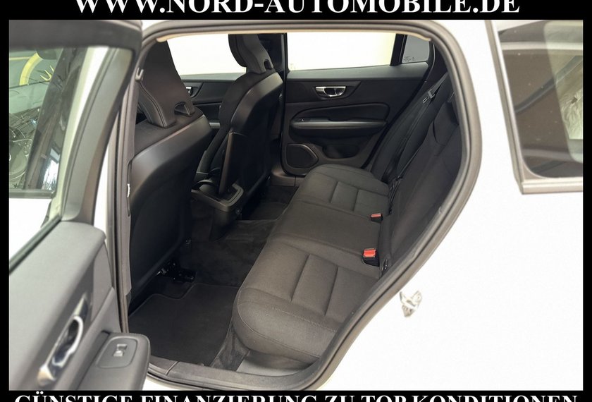 Volvo V60 V60 Kombi B3 B Momentum *LED*Navi*Kamera*SHZ*17Z